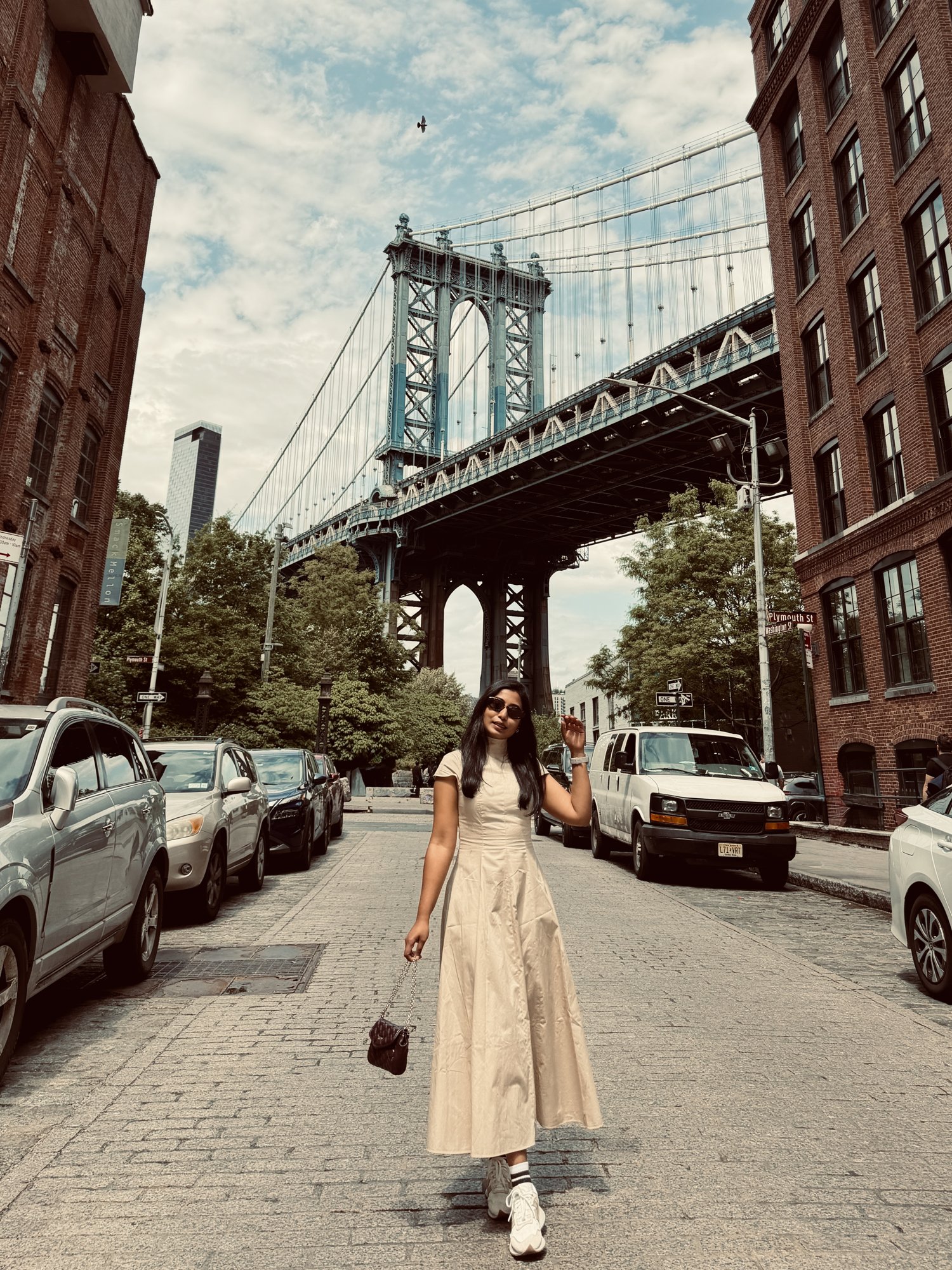 Cobbled street in DUMBO, Brooklyn, framing the Manhattan Bridge